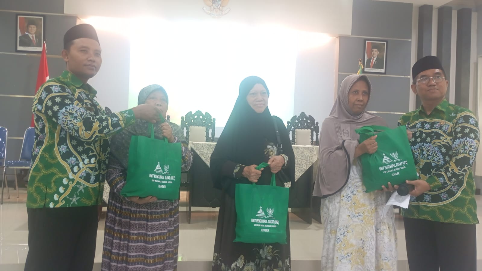 shutterstock_135948689